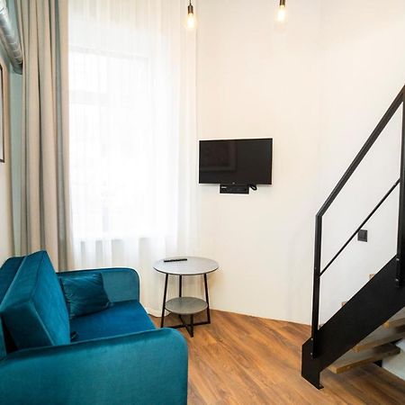 Teeny Tiny Lofts In Center Kaunas Esterno foto