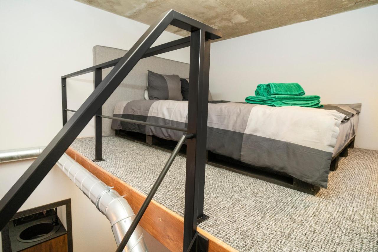 Teeny Tiny Lofts In Center Kaunas Esterno foto