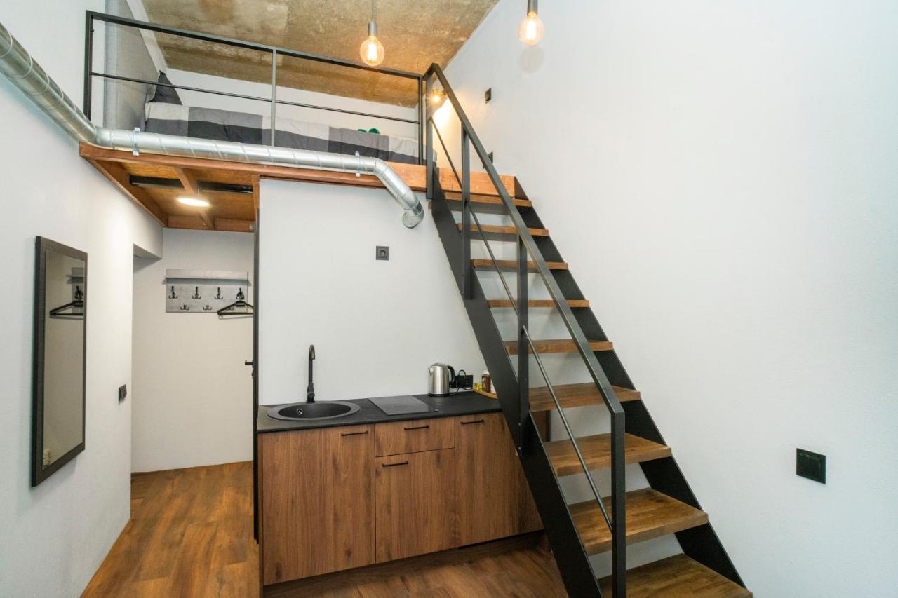 Teeny Tiny Lofts In Center Kaunas Esterno foto